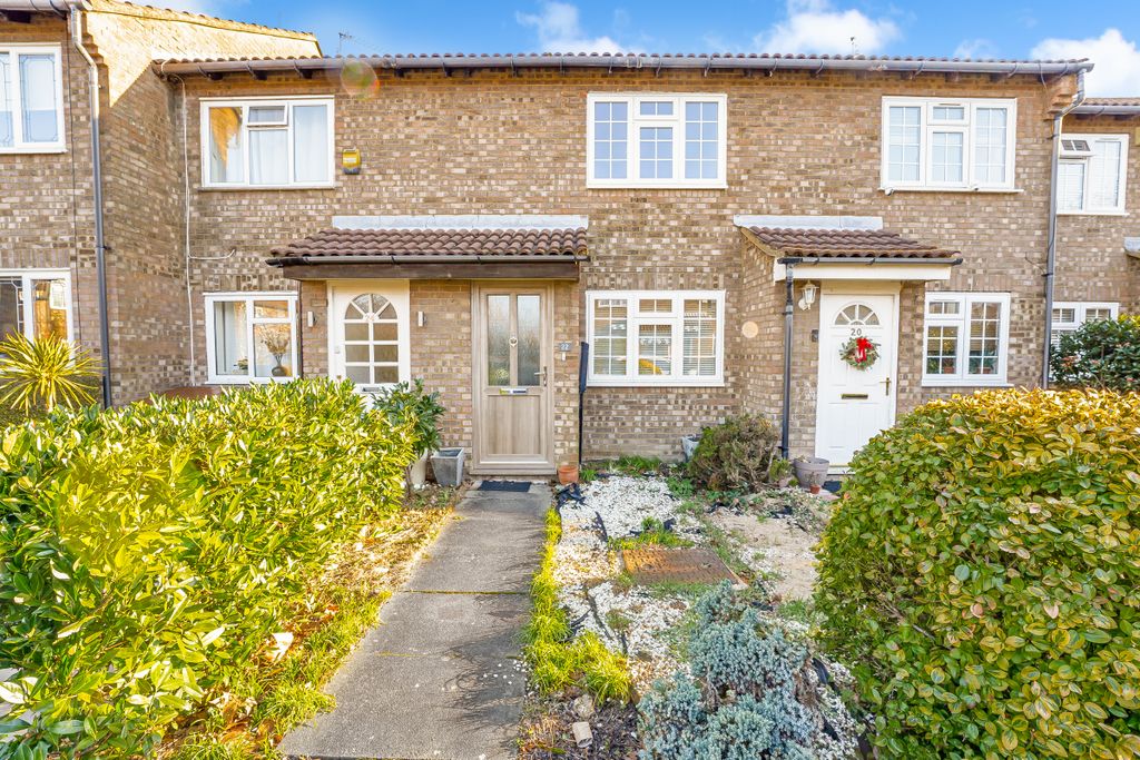 Property photo 1 of 9 22 Sawyers Lawn-5