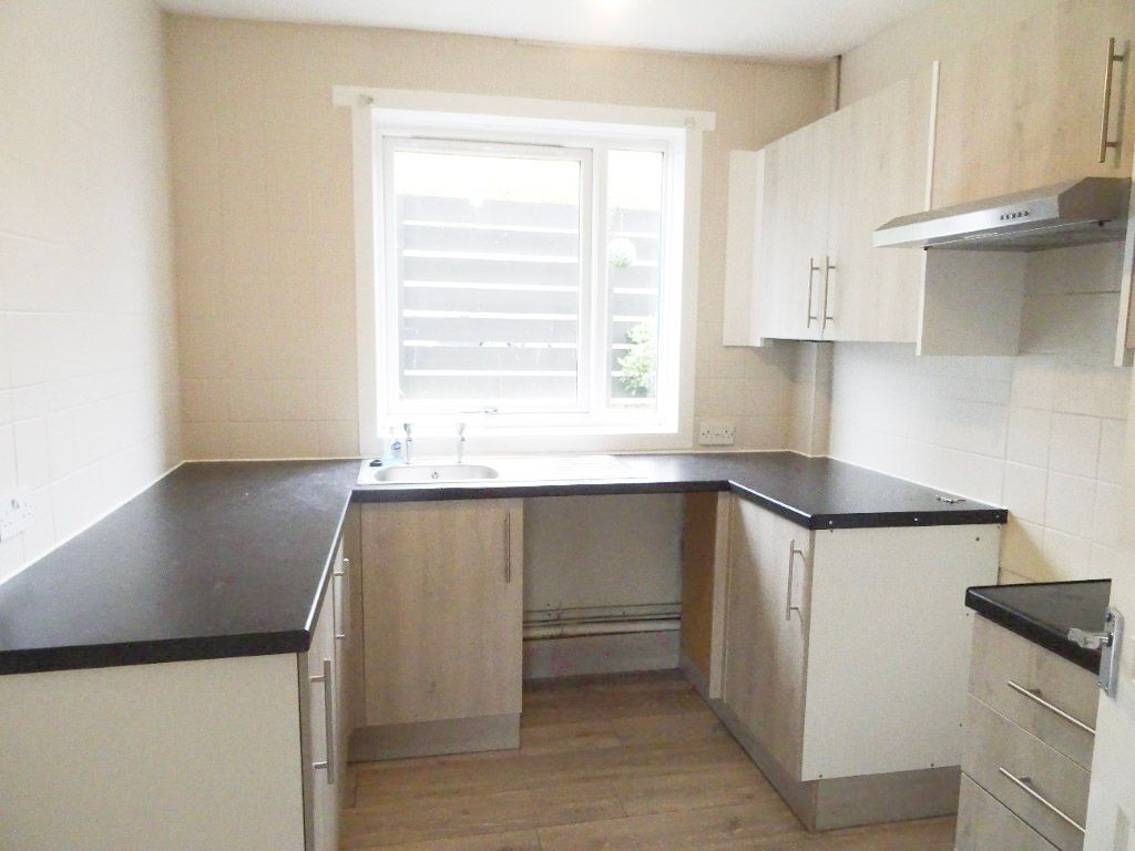 Property photo 2 of 8 Photo 2