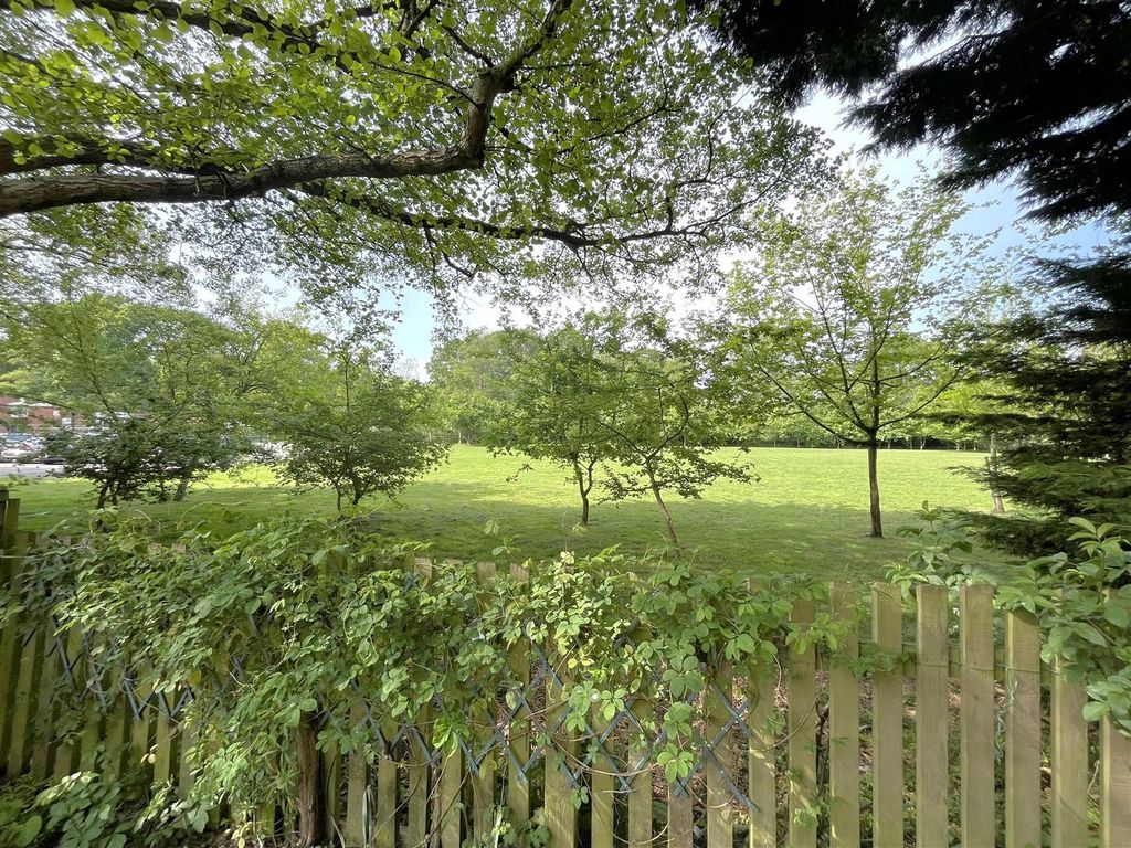 Property photo 2 of 15 Img_8577.Jpg