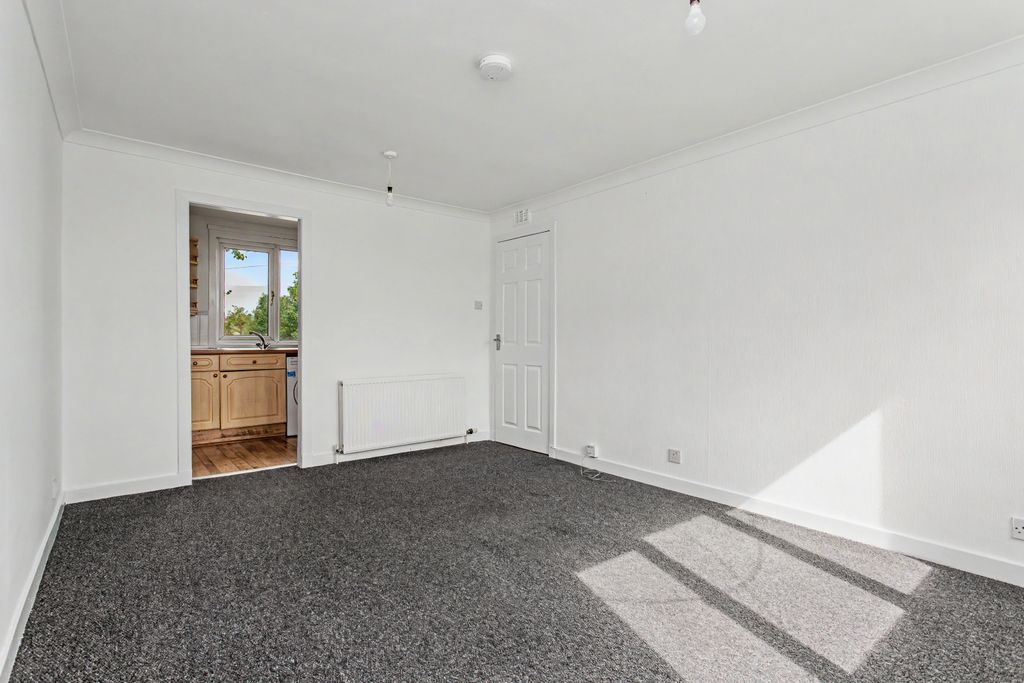 Property photo 3 of 10 Property Image 3