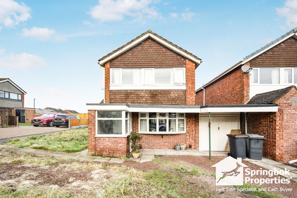 Property photo 1 of 12 Front View