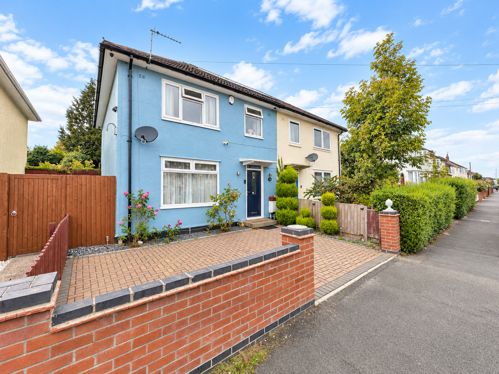 Property photo 1 of 11
