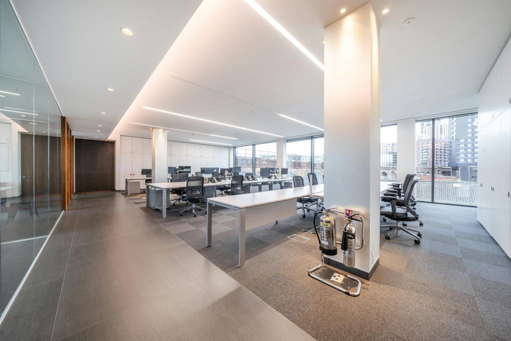 Property photo 3 of 13 1236506 13.Jpg