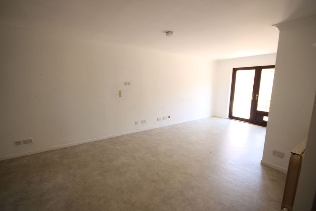 Property photo 3 of 30