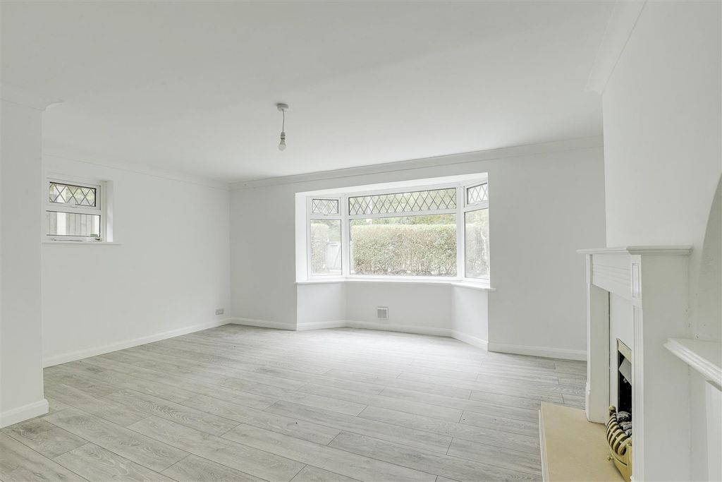 Property photo 2 of 15 01.Jpg