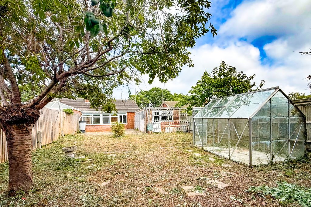 Property photo 2 of 14