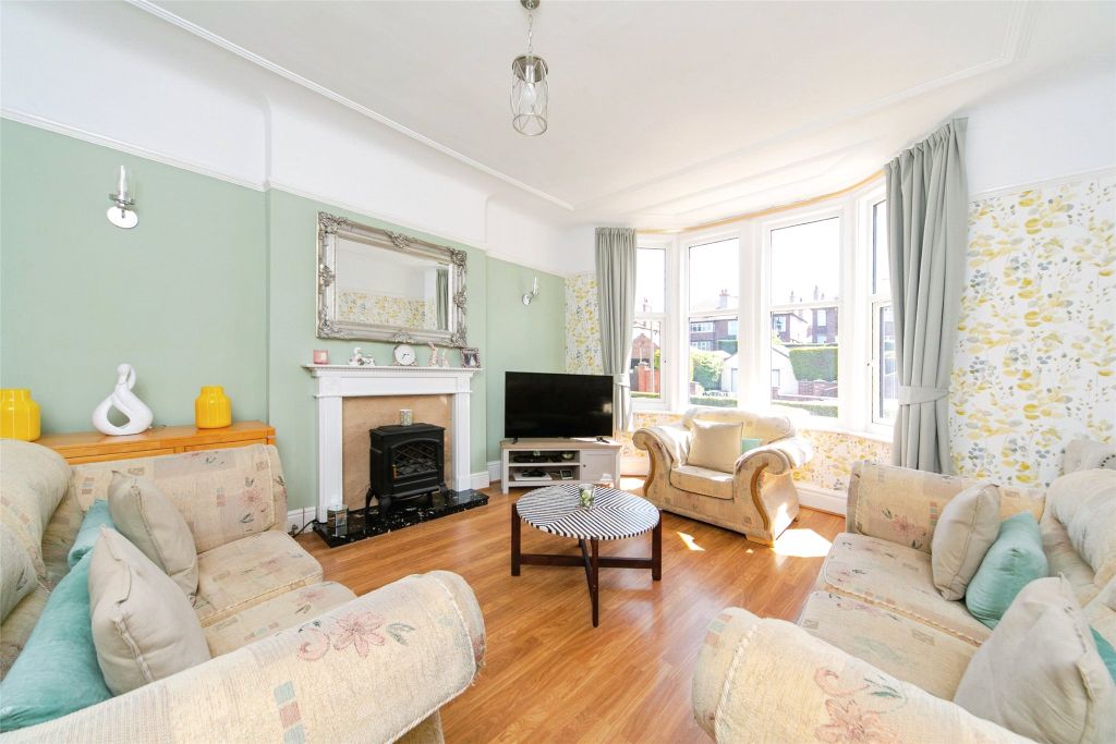 Property photo 2 of 18 Picture No. 05