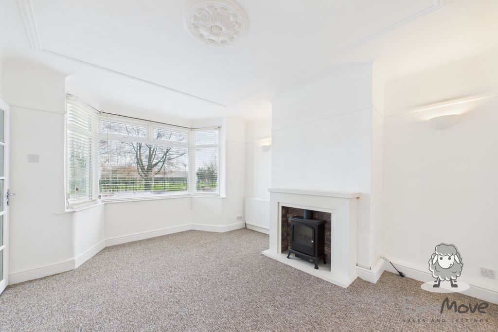 Property photo 2 of 14 21