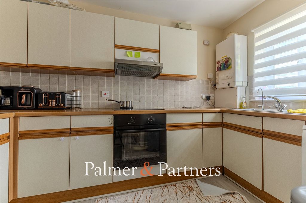 Property photo 3 of 9 Picture No. 08