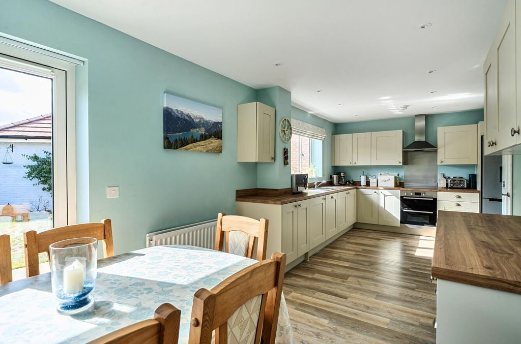 Property photo 2 of 19 1525678 (7).Jpg