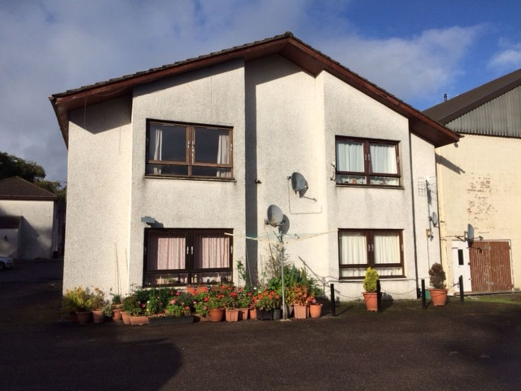 Property photo 1 of 18