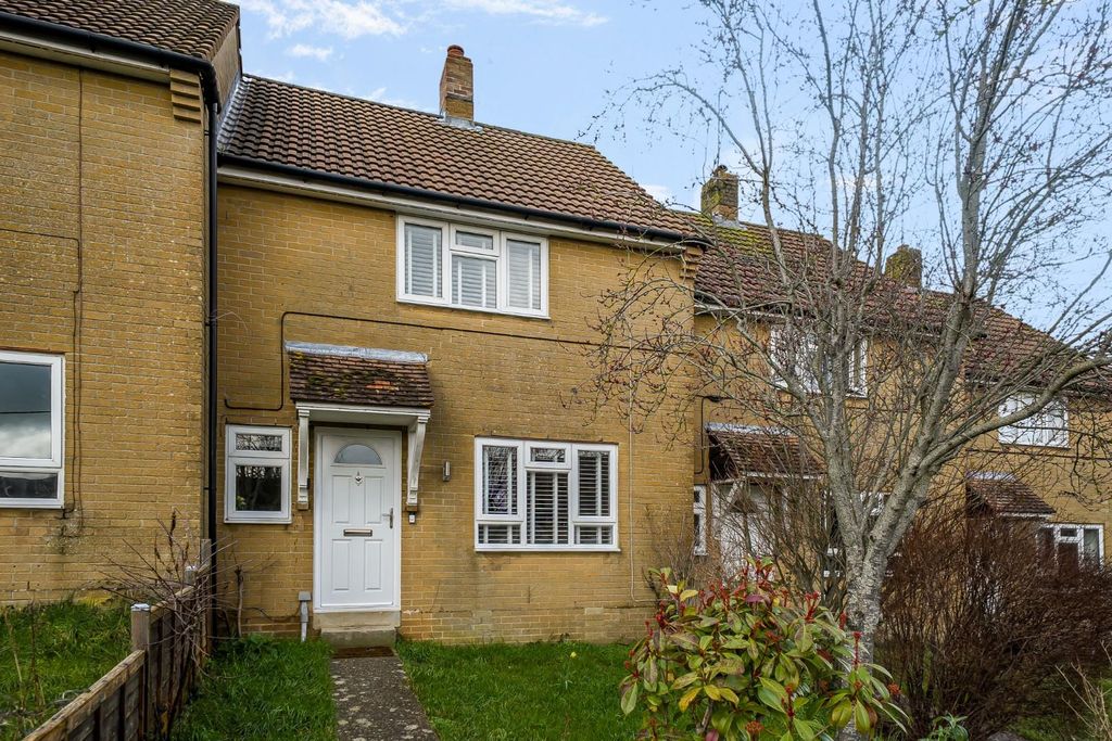 Property photo 1 of 19 1410282-23-69861823036d7.Jpg