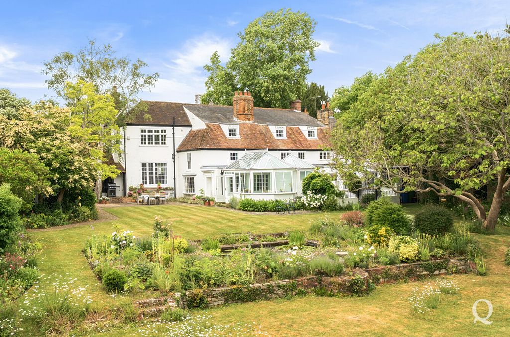 Property photo 2 of 44 6d1Dae62-A36B-45E...
