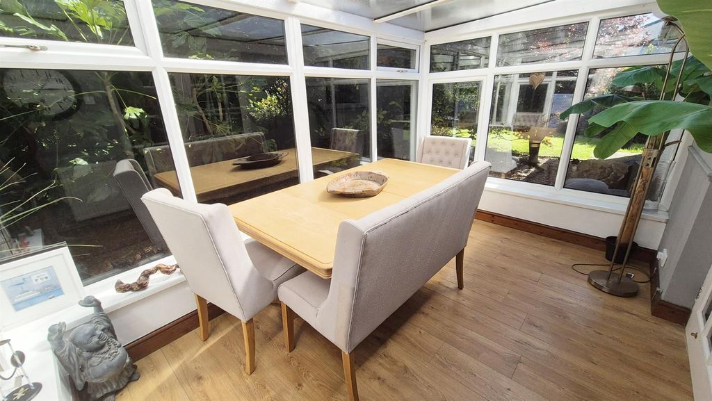 Property photo 3 of 11 _Con.Jpeg