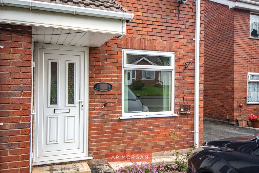 Property photo 2 of 11 Picture No. 05
