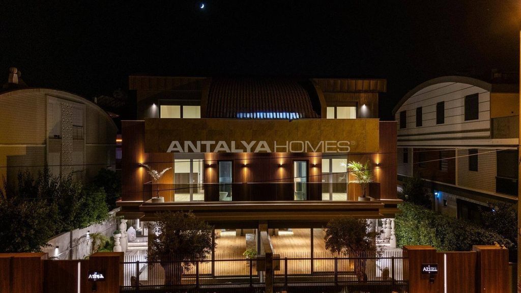 Property photo 3 of 43