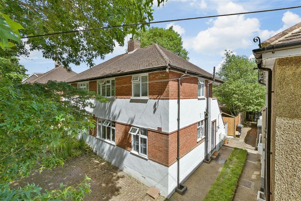 Property photo 1 of 11 External (Web)