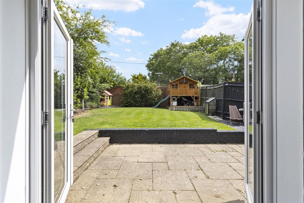 Property photo 3 of 26 Back Aspect
