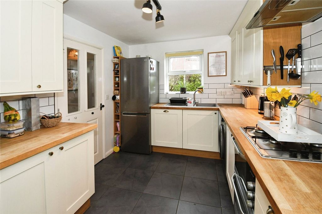 Property photo 3 of 17 Photography
