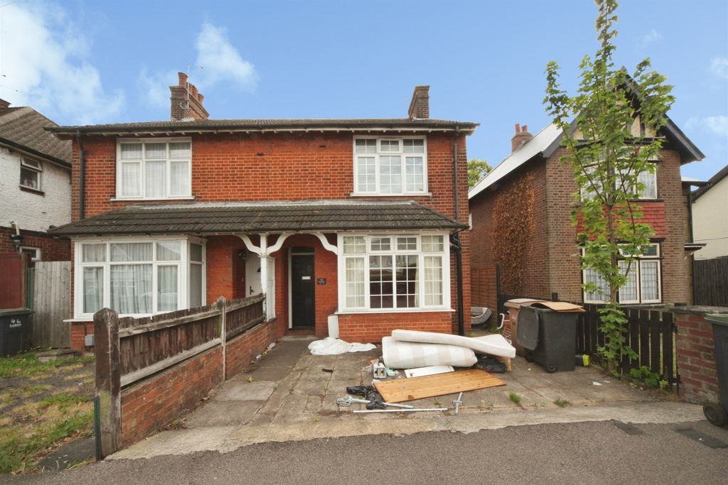 Property photo 1 of 15