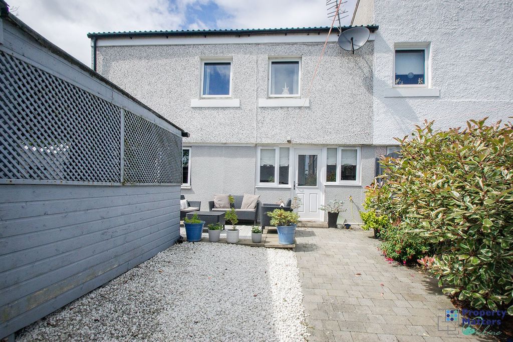 Property photo 3 of 17 Rear Garden