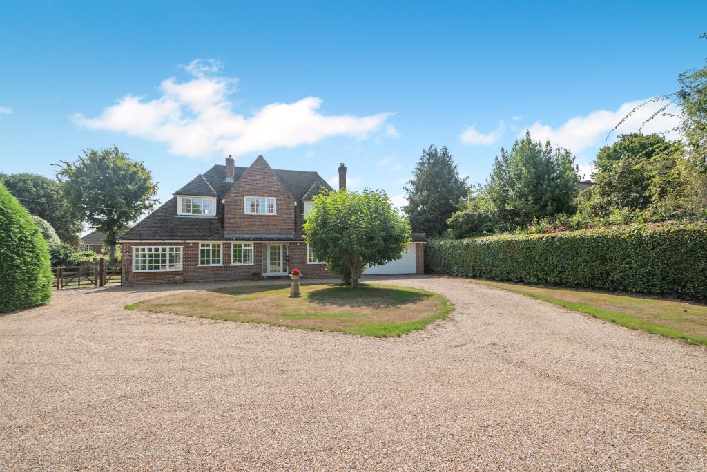 Property photo 1 of 18