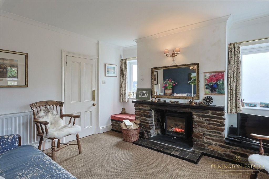 Property photo 2 of 15 4275332