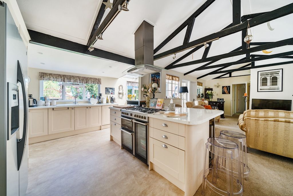 Property photo 3 of 16 1165939 (5).Jpg