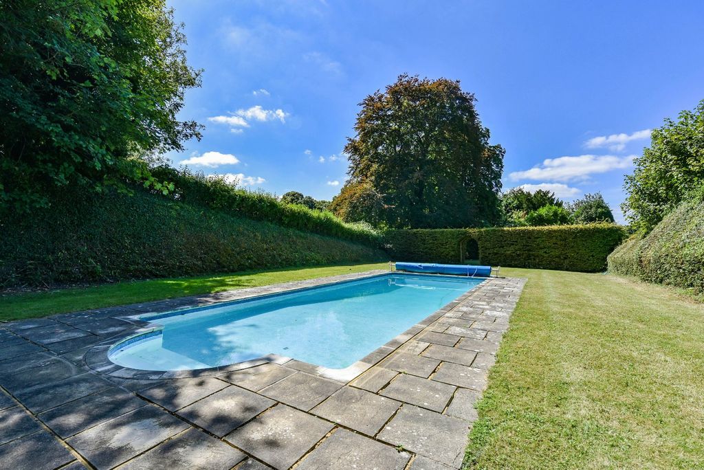 Property photo 3 of 25 Picture No. 23