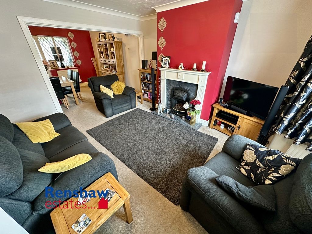 Property photo 1 of 16 L (1)