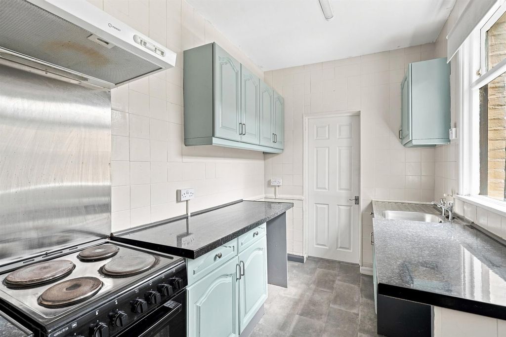 Property photo 3 of 25 108-Caernarvonroad-001.Jpg