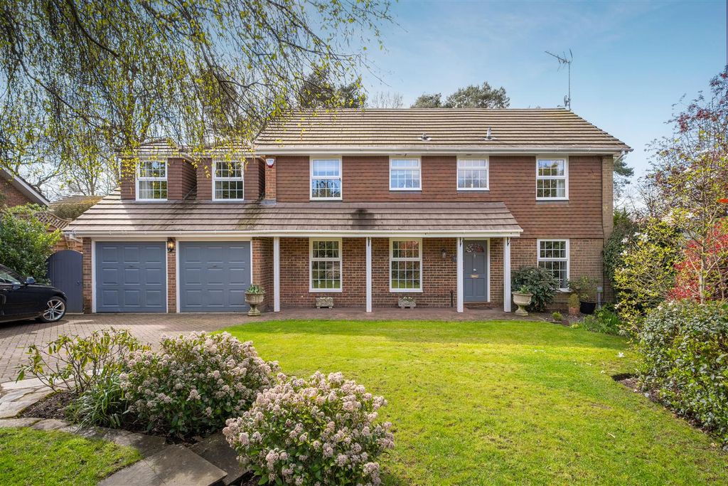Property photo 1 of 13