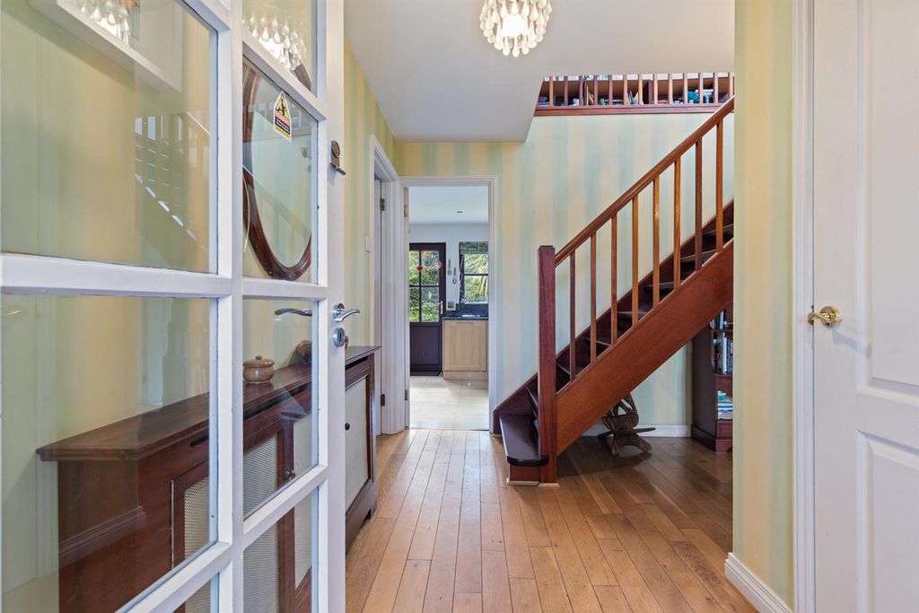 Property photo 3 of 35 16 Rowallane Dale 10.Jpg