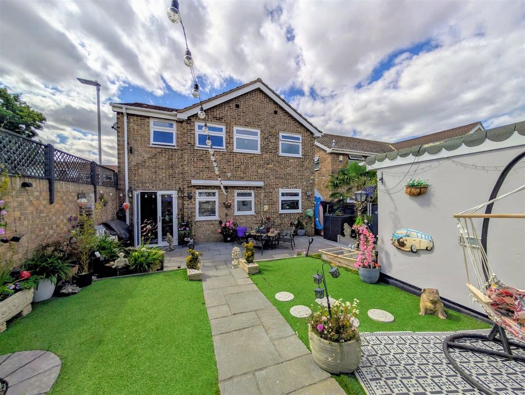 Property photo 1 of 15
