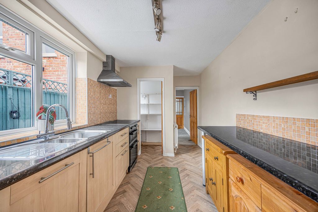 Property photo 2 of 14 3_78792.Jpg