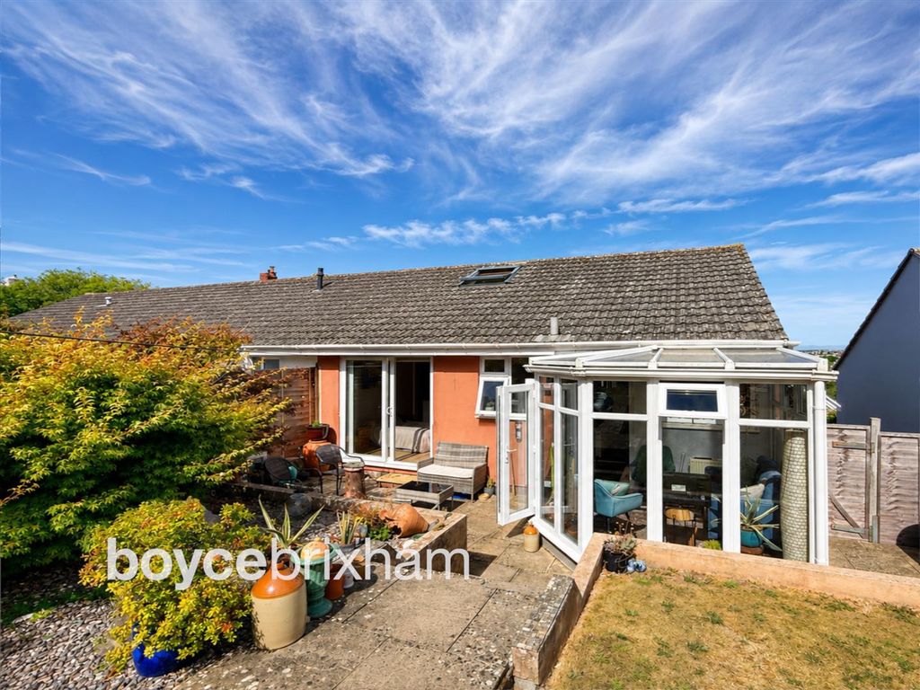 Property photo 1 of 18 Newwatermarkforonlinefrontb.Png