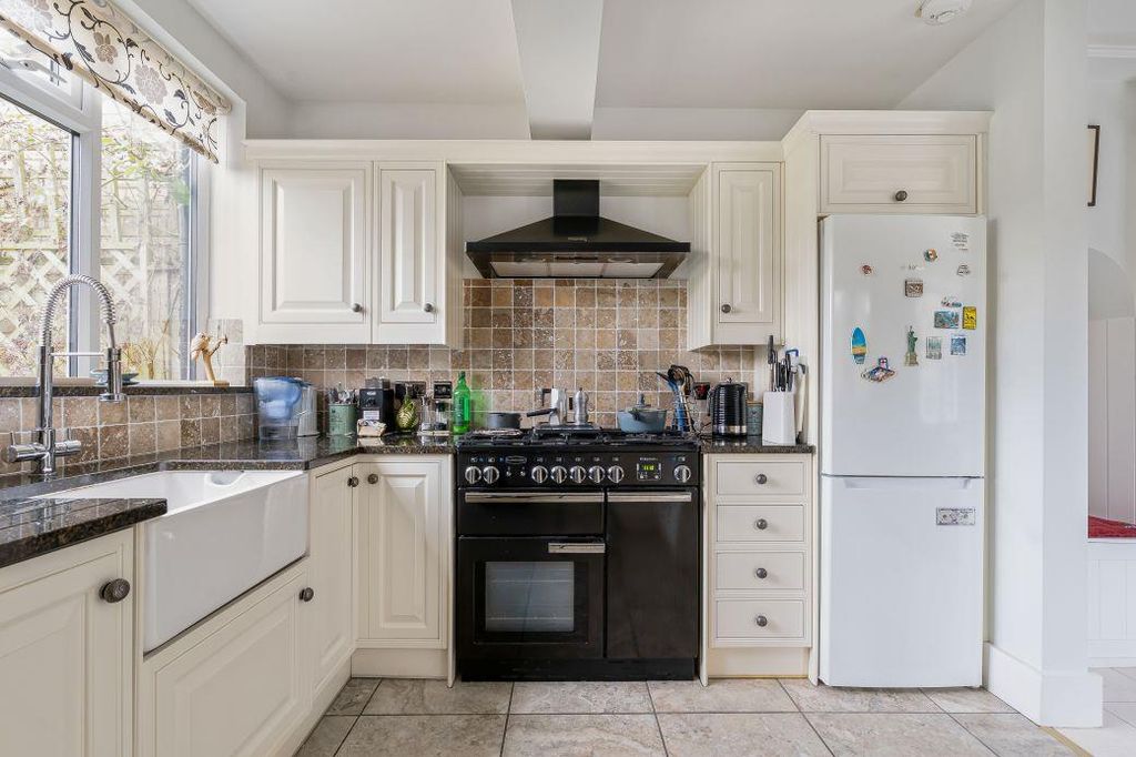 Property photo 3 of 24 24_71452.Jpg