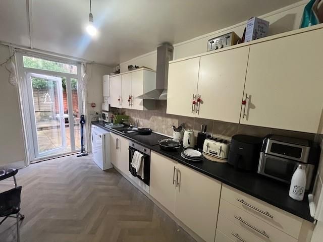 Property photo 2 of 10 2.Jpg