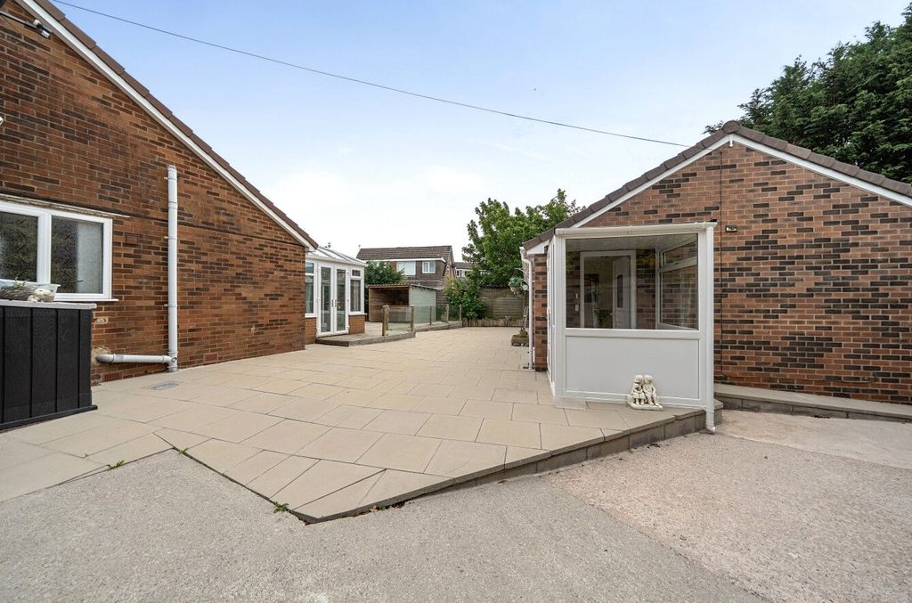 Property photo 3 of 20 Picture No. 12