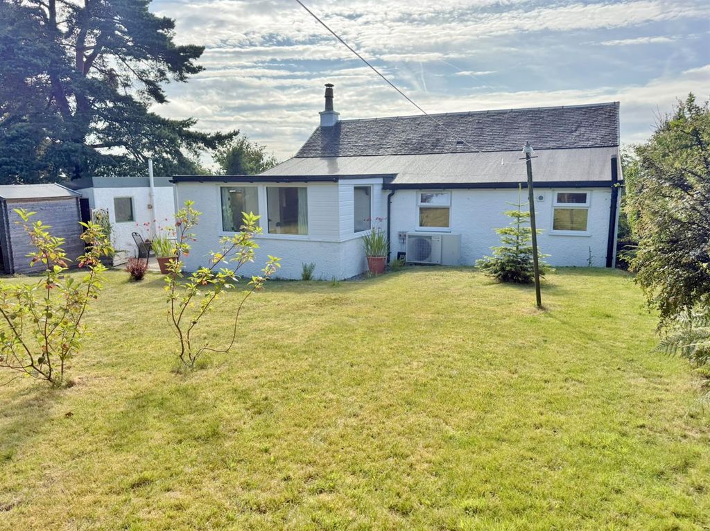 Property photo 3 of 34 Rear Of Westbourne