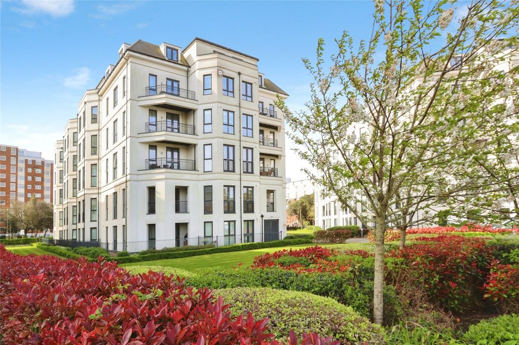 Property photo 1 of 14 Picture No. 16