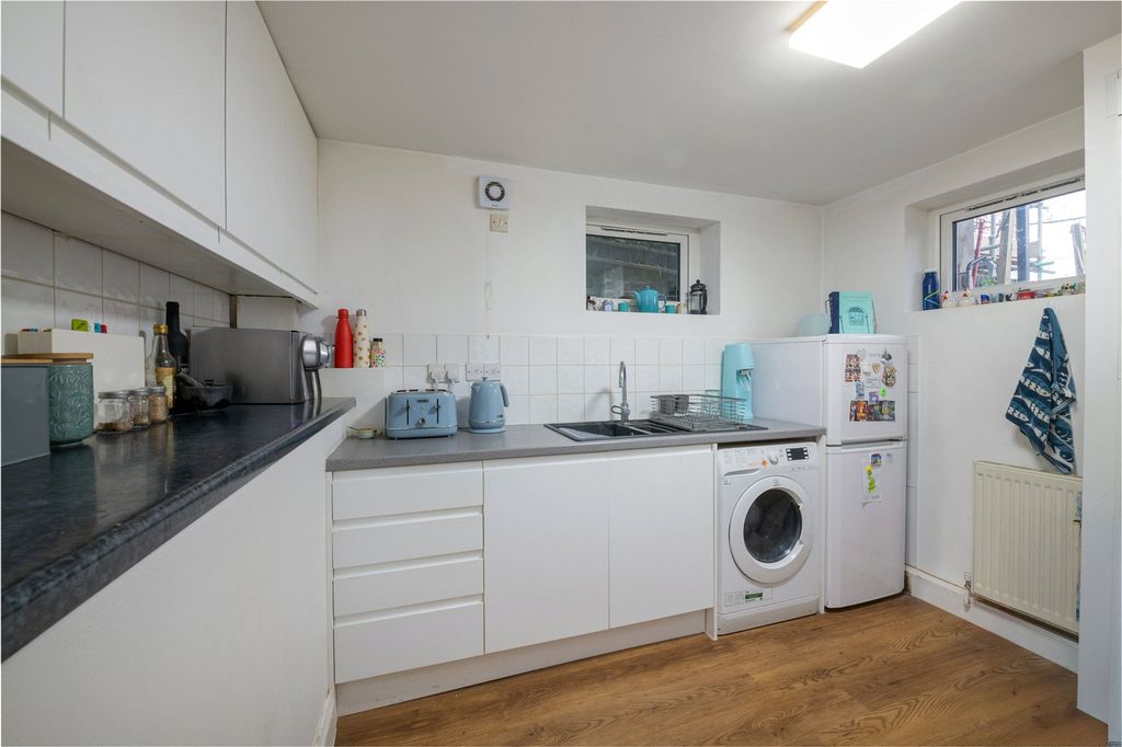 Property photo 3 of 10 Picture No. 08