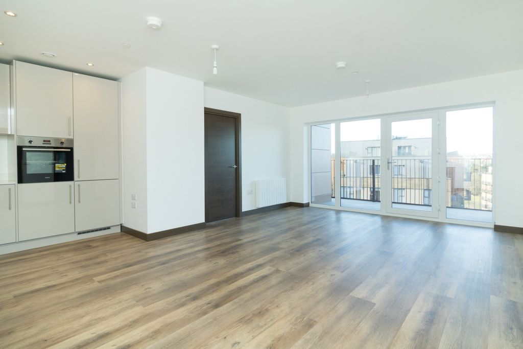 Property photo 1 of 16 4528140