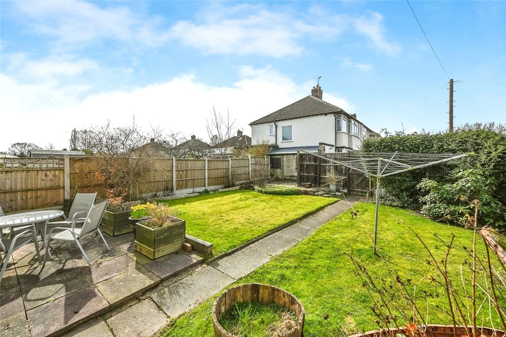 Property photo 3 of 13 Picture No. 10
