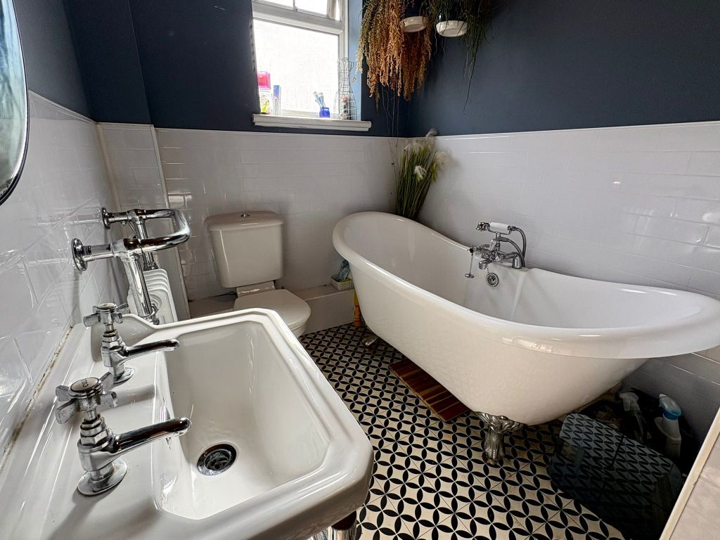 Additional image 26 of 4 bed town house for saleHigh Street, Borth SY24