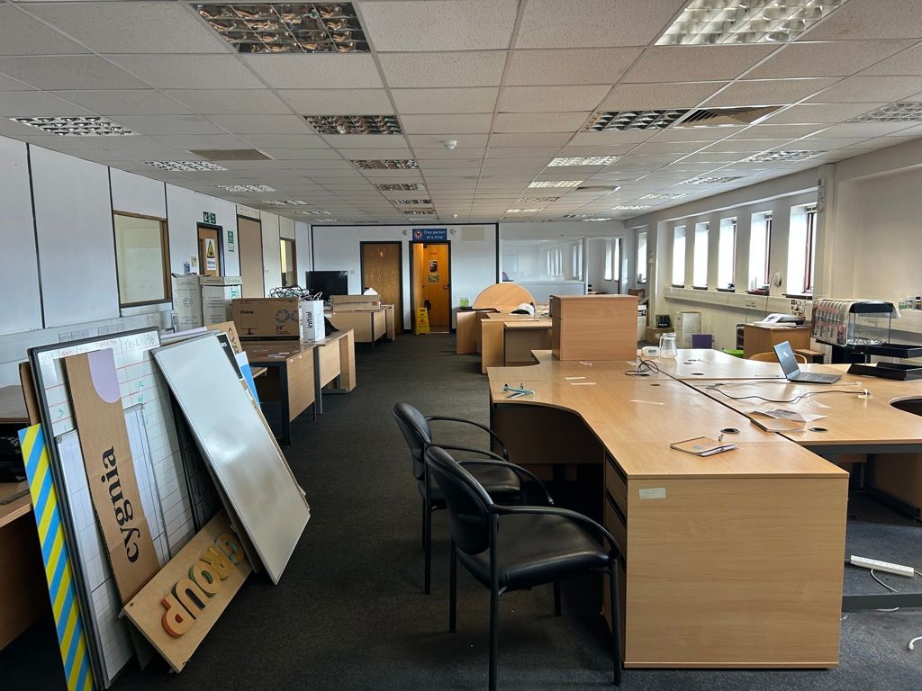 Property photo 2 of 19 Photo 17