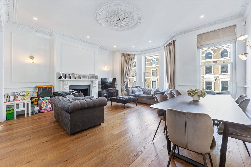 Property photo 2 of 12 Picture No. 42