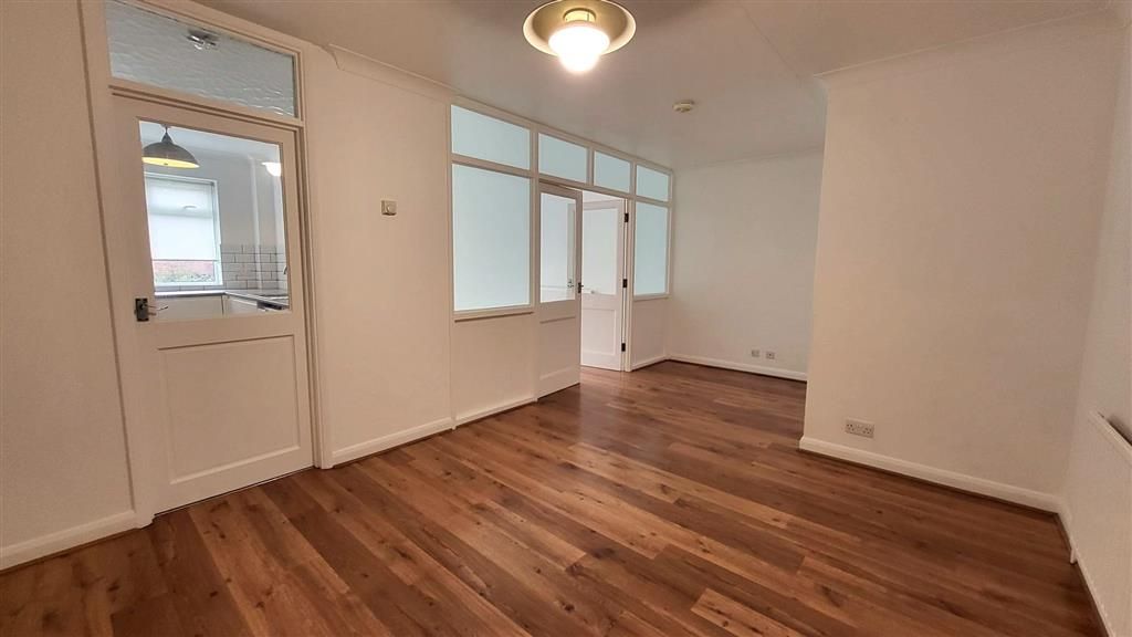 Property photo 3 of 6 Image