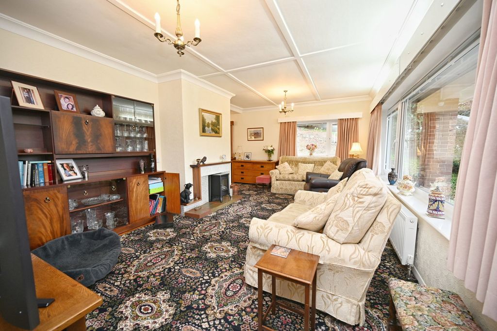Property photo 3 of 29