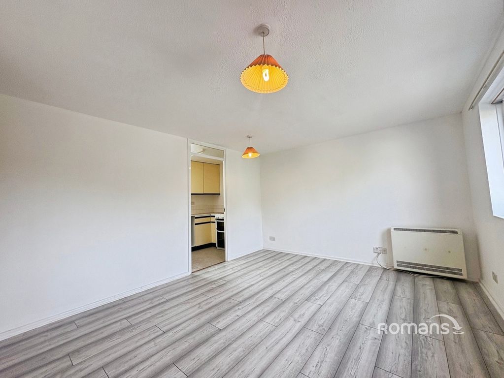 Property photo 2 of 9 Pbox-Img.Jpg